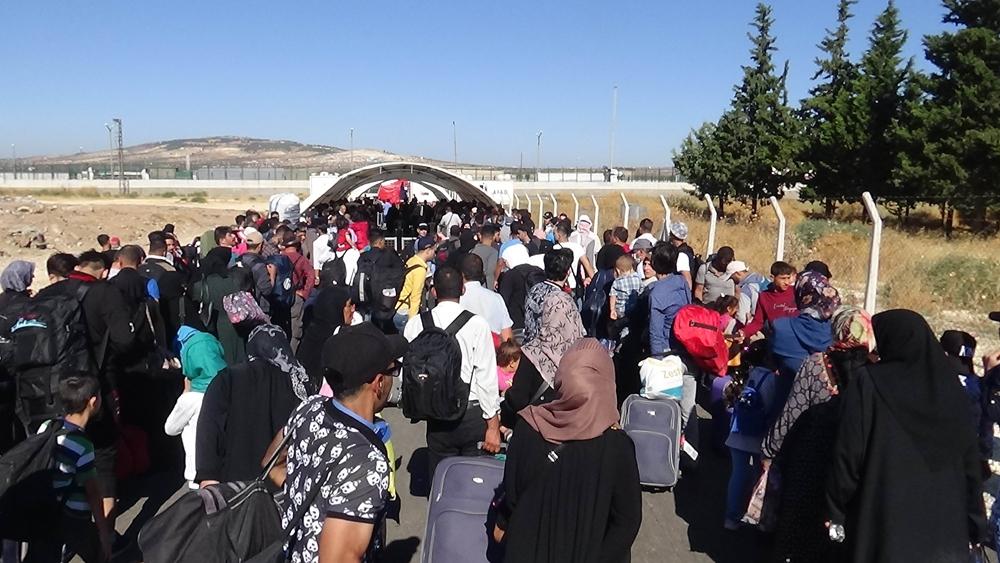 Ülkelerine bayram için giden Suriyelilerin sayısı 35 bini aştı