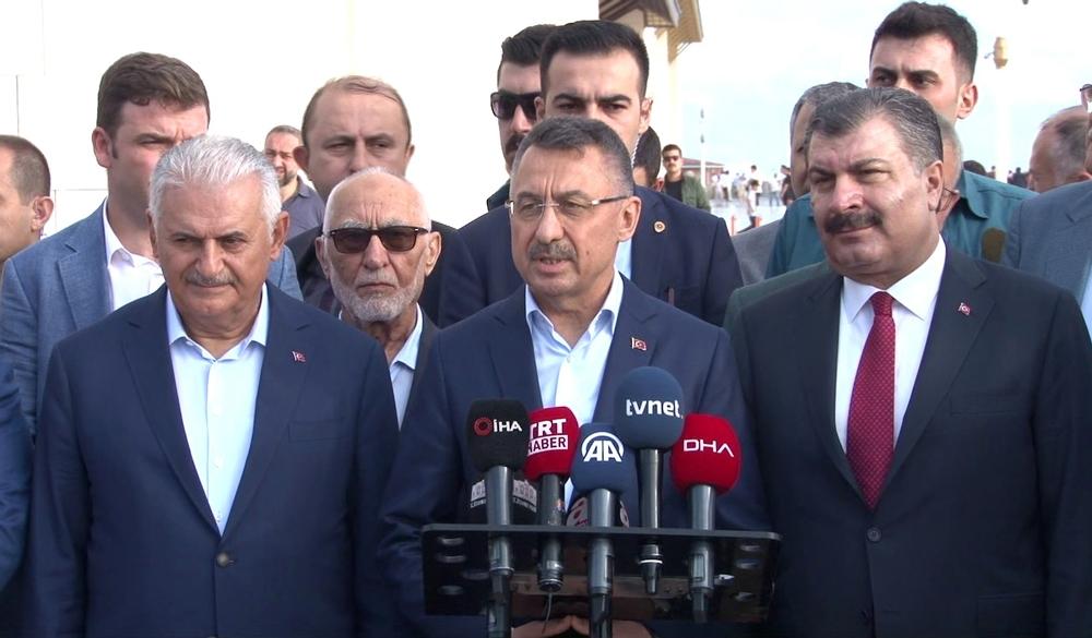 Cumhurbaşkanı Yardımcısı Oktay, bayram namazını Büyük Çamlıca Camii