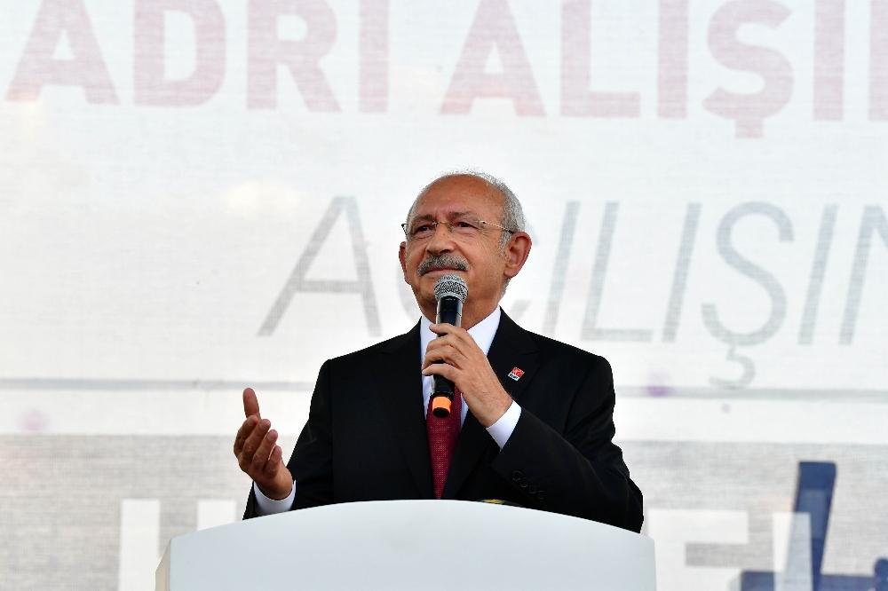 Kılıçdaroğlu Parti Meclisi Toplantısı öncesinde konuştu