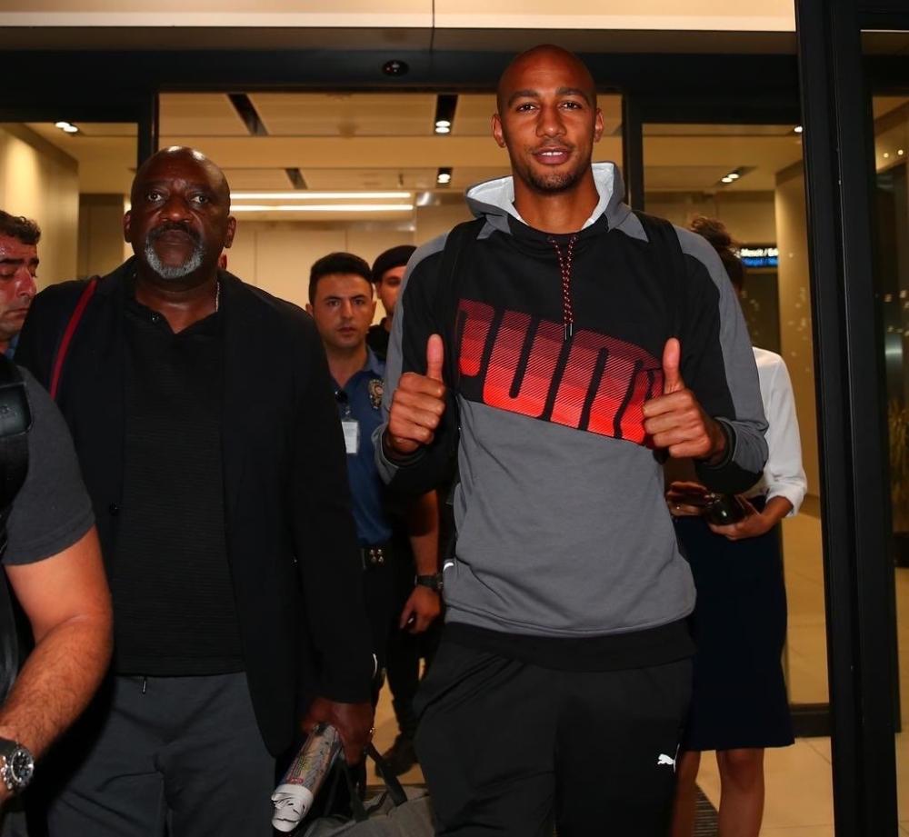 Steven Nzonzi İstanbul