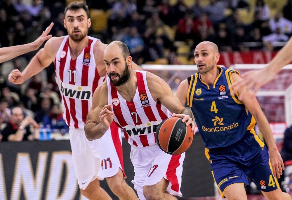 Olympiakos, Vassilis Spanoulis ile 1 yıl daha 