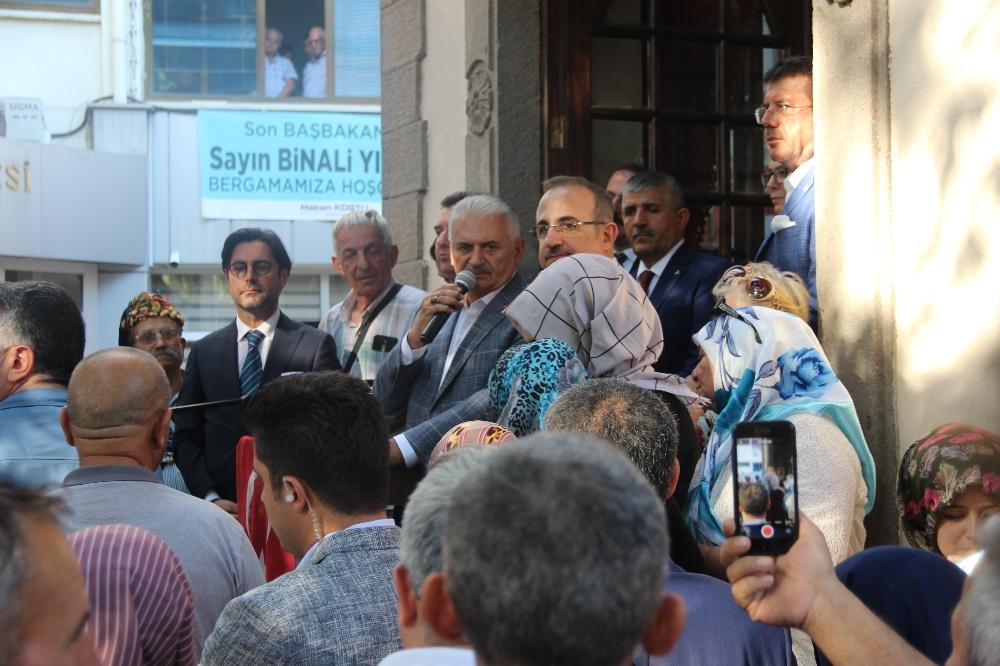 Binali Yıldırım Bergama