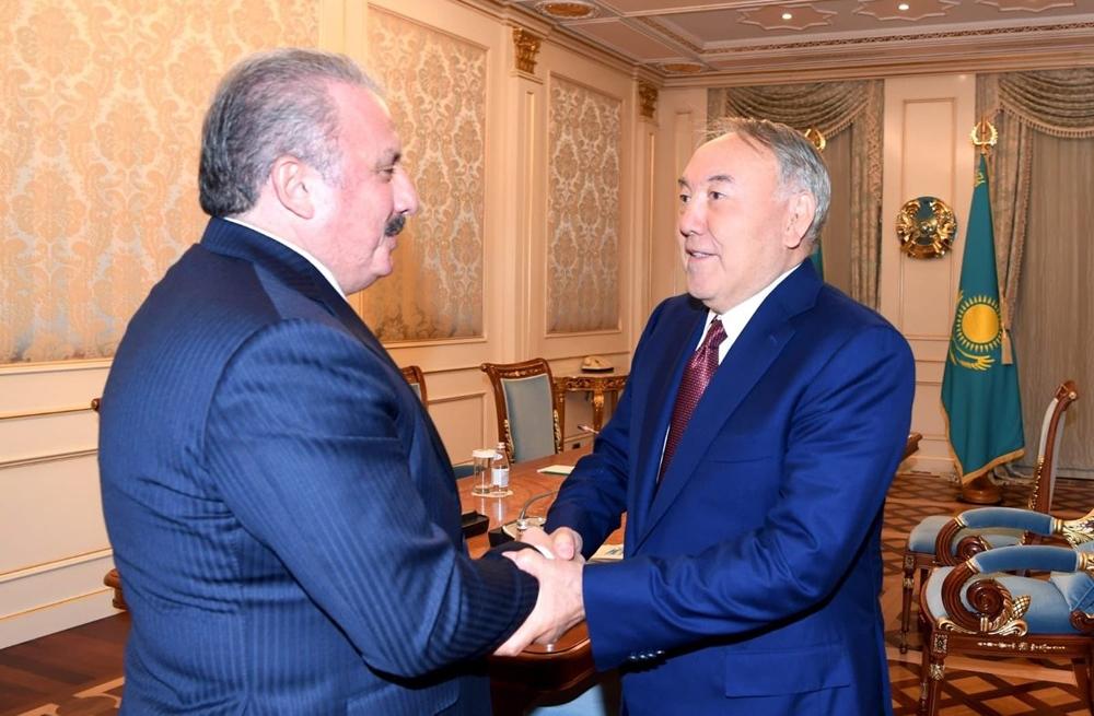 TBMM Başkanı Şentop, Kazakistan kurucu Cumhurbaşkanı Nazarbayev ile görüştü