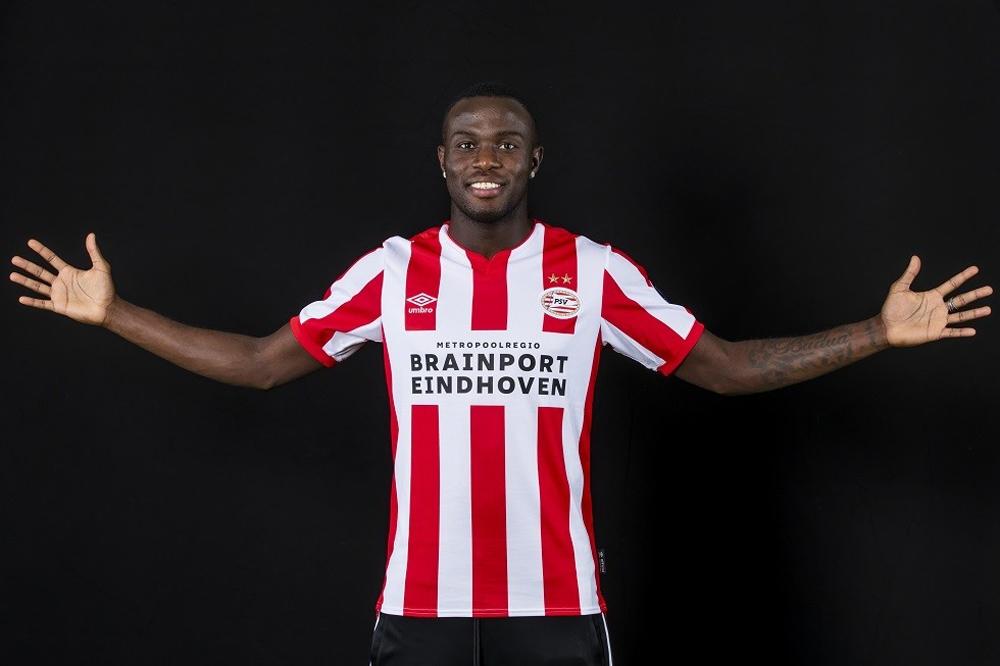 Bruma resmen PSV