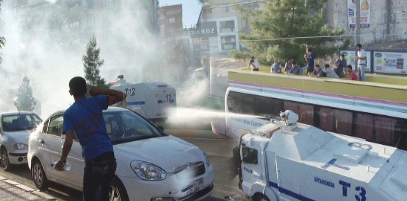 Diyarbakır'da polis müdahalesi