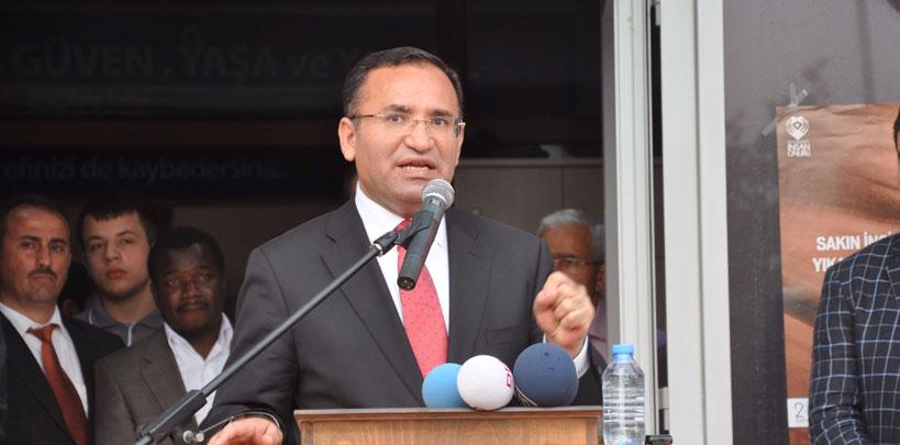 Bekir Bozdağ'dan Ekşi Sözlük'e tepki