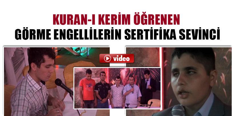 Kuran-ı Kerim öğrenen görme engellilerin sertifika sevinci