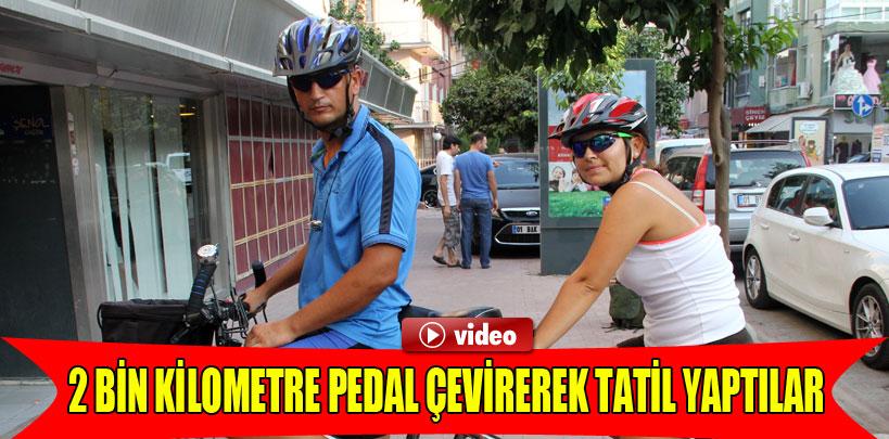 2 bin kilometre pedal çevirerek tatil yaptılar