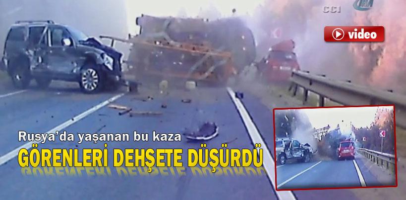 Rusya'da yaşanan bu kaza görenleri dehşete düşürdü