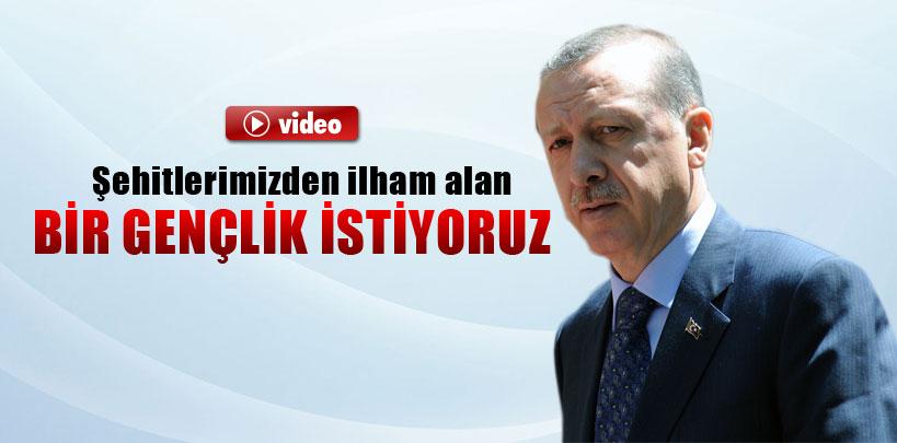 Başbakan Erdoğan,'Biz tencere tavacı bir gençlik aramıyoruz'