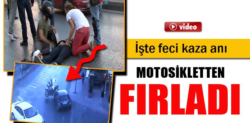 Beşiktaş'ta kaza yapan gençler motosikletten fırladı