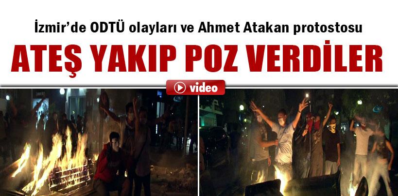 İzmir'de göstericiler ateş yakıp poz verdiler
