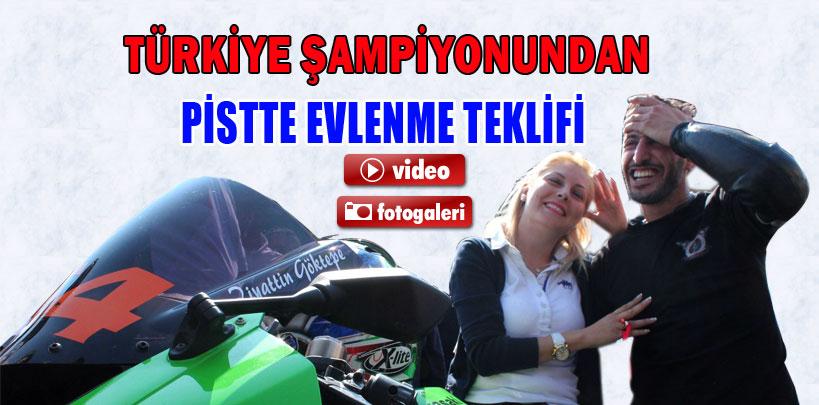 Motodrag Türkiye şampiyonu, pistte evlenme teklifi etti