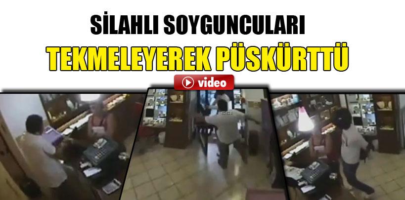 İtalya'da kuyumcunun fendi soyguncuları yendi