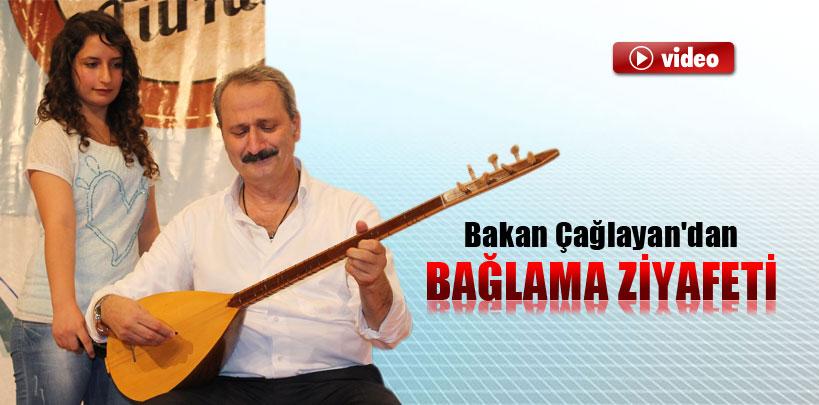 Zafer Çağlayan'dan bağlama ziyafeti