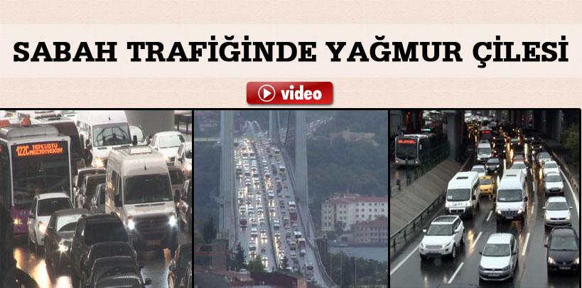 Yağan yağmur sabah trafiğini felç etti