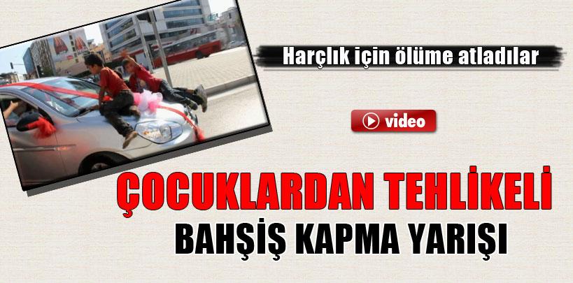 Çocuklar bahşiş için ölümüne atladı