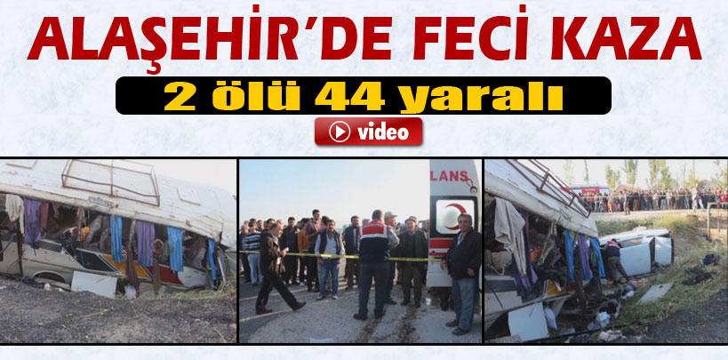 Manisa'da çarpışan 2 araç sulama kanalına uçtu, 2 ölü 44 yaralı